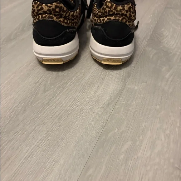 Adidas Women's Leopard Print Sneakers - Will Accept Reasonable Offers - Picture 4 of 6